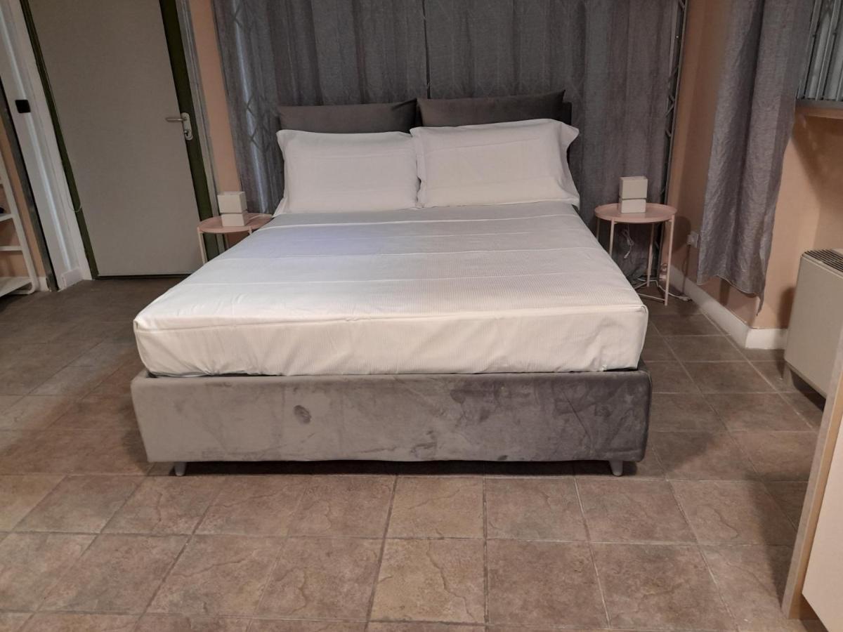 טורינו Central Garibaldi Loft, A Piedi A Palazzo Reale מראה חיצוני תמונה