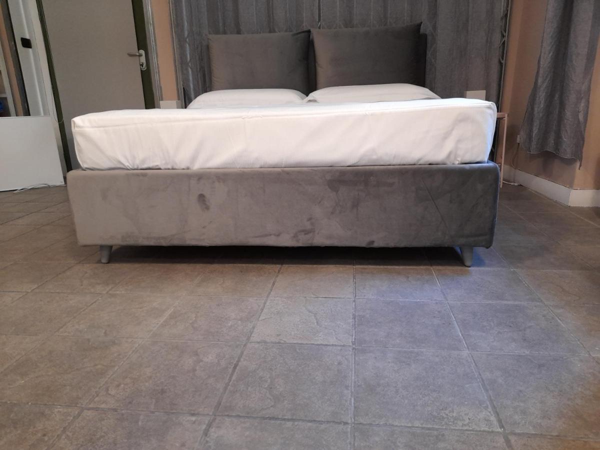 טורינו Central Garibaldi Loft, A Piedi A Palazzo Reale מראה חיצוני תמונה